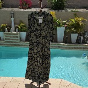 Elegant Black and Gold Floral Dress